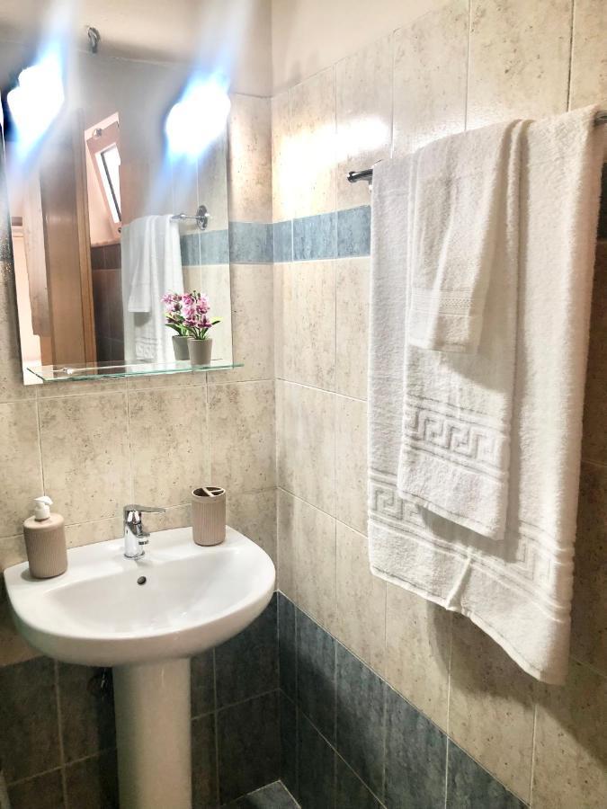 Armonia Apartments 아크앤젤로스 외부 사진